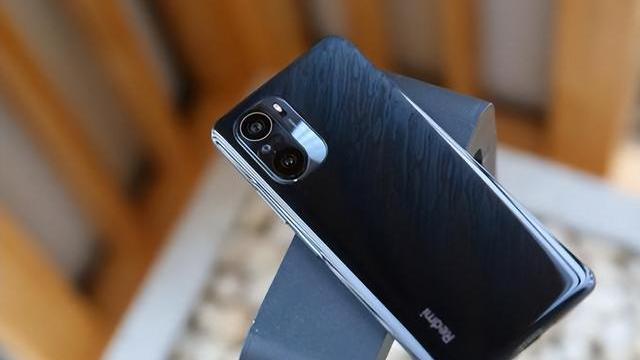 荣耀|618期间这3款手机最值得买，售价都不超过2599元，你更喜欢哪一款