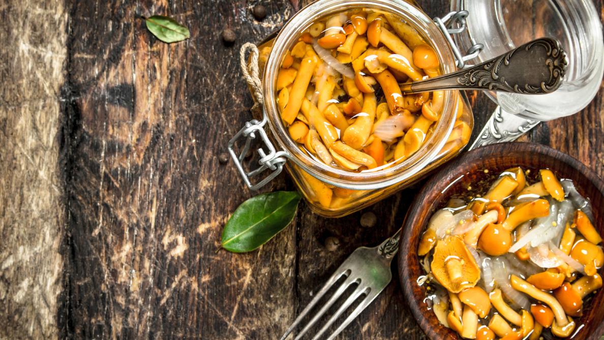 穴位|以上四种食物不建议加热，吃不完也没事，身体健康最重要