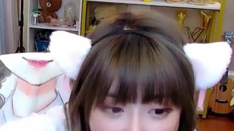 周淑怡|周淑怡毫无预兆含泪停播，喊话粉丝要乖一点，疑似“要结婚”？