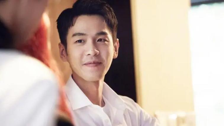 张若昀|靠走后门才拿到男主角？张若昀的举动将自己坑惨，肖战无缘第二季