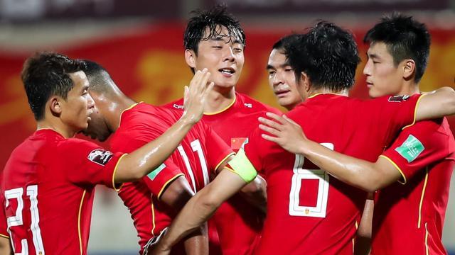 国足|0-1！李霄鹏3大坏消息，国足请求沙特手下留情，送澳大利亚快出局