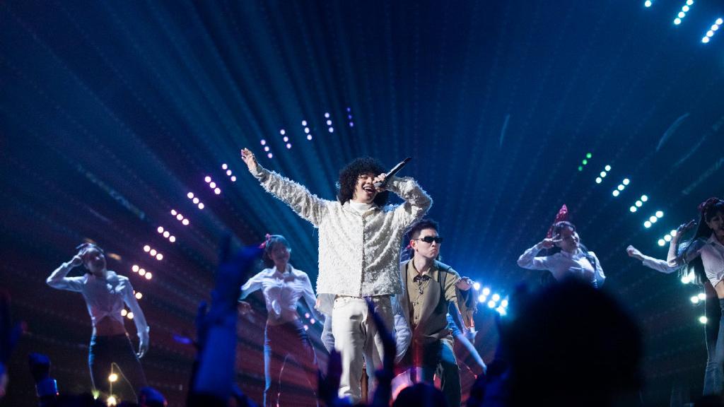 金·卡戴珊|芒果《声生不息》曾比特《初恋》唱响港乐新篇章