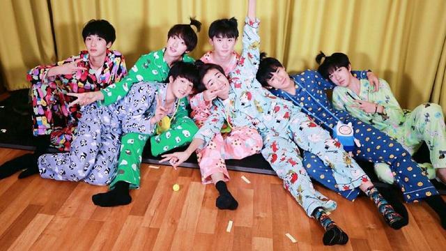 时代少年团|时代少年团参加哪个台的春晚呢？