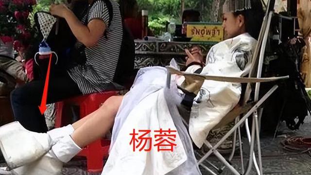 赵露思|赵露思穿“内增高”拍戏穿帮！鞋底太厚近20公分，网友：像个石膏