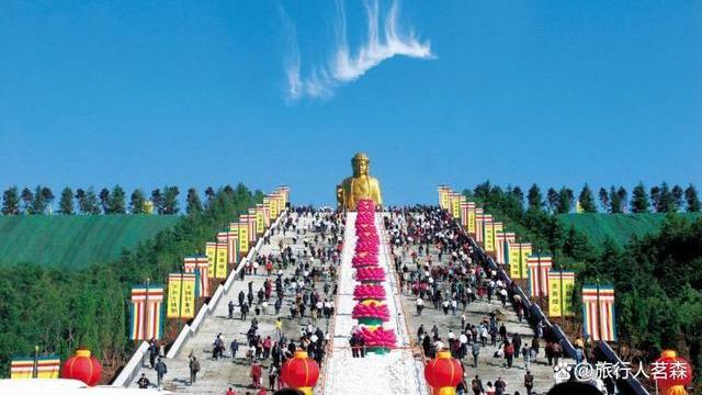 河南鲁山哪里好玩，觉得旅游环境怎么样？五方五佛指是什么