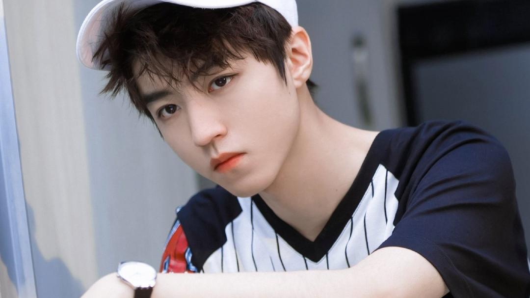 王俊凯|王俊凯与新表情的适配度有多高？几乎一模一样，小凯被喊话快使用