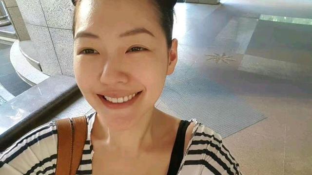 小S|作为妹妹，小S很有爱：新姐夫具俊晔台北首秀，她全力现身捧场