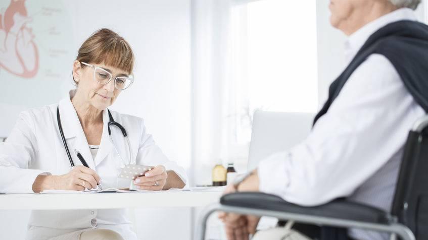 疾病|告诫大家：这4种病花再多钱也无法“治愈”，切勿病急乱投医！