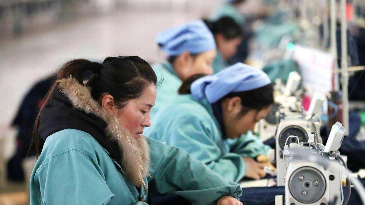 贫困户|高考712分的高材生进厂打工？19年间却沦为贫困户，婚后连生5个娃