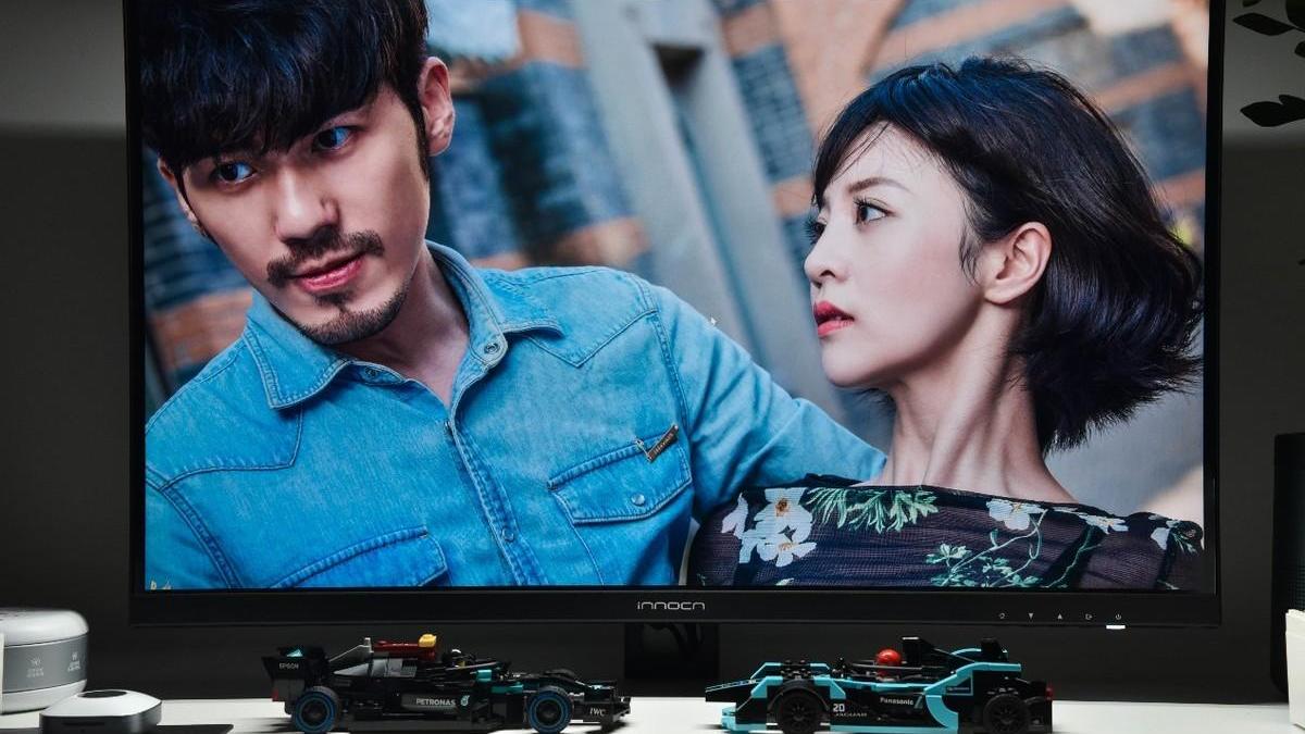 显示器|1080P换4K，27寸显示器看上INNOCN 27C1U，专业色彩选对了