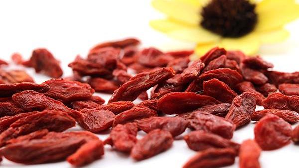 肝脏|常喝枸杞能养生，若是喝错反伤身，喝枸杞的禁忌，望你一条也没犯