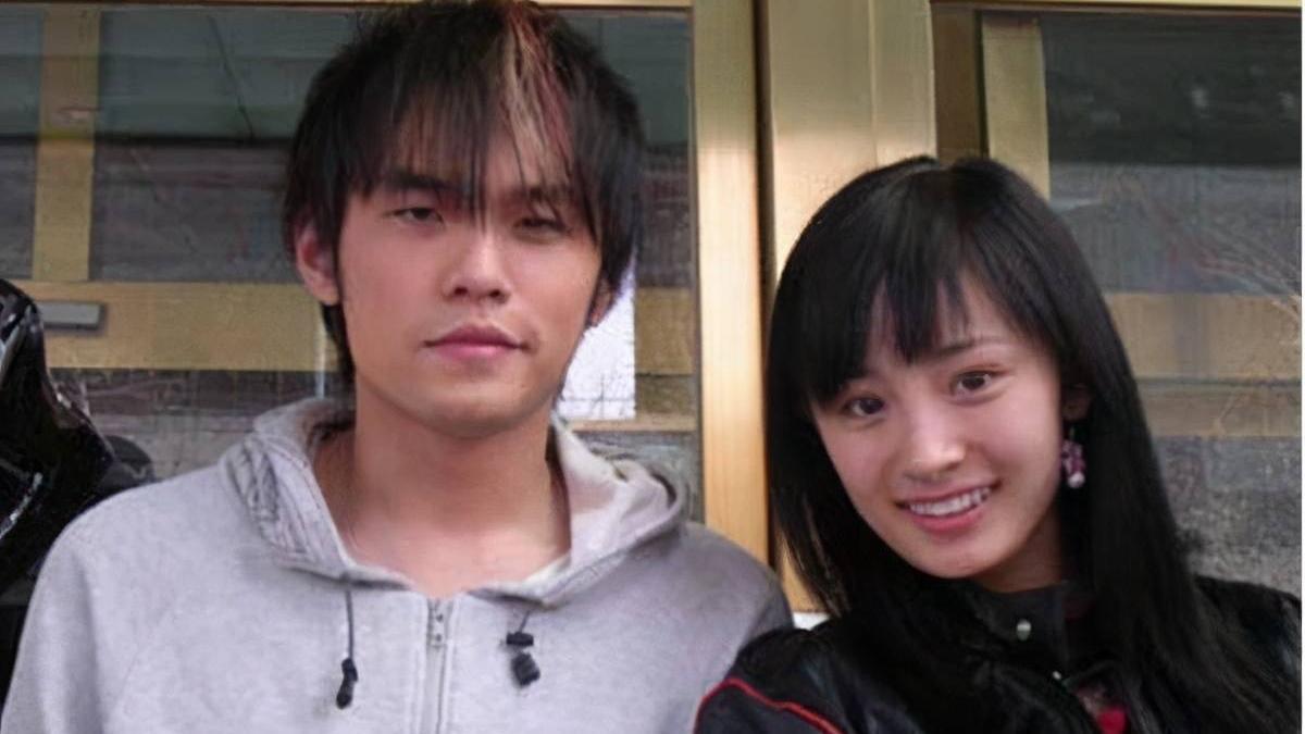 杨幂|周杰伦杨幂早期合照被曝光，年轻时青涩对比，现在颜值变化巨大