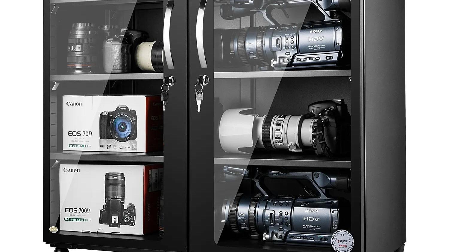 单反|很多玩单反、微单的人忽视的一个问题：你要有一个数码相机防潮箱