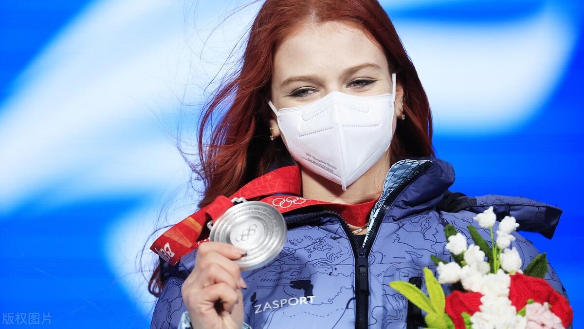 运动员|美国队员带走冬奥村抱枕，一细节致敬北京冬奥会，美媒彻底黑脸