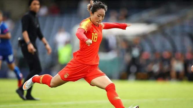 韩国队|中国女足彻底征服韩国！韩国球迷：想把这3位中国女将归化到韩国