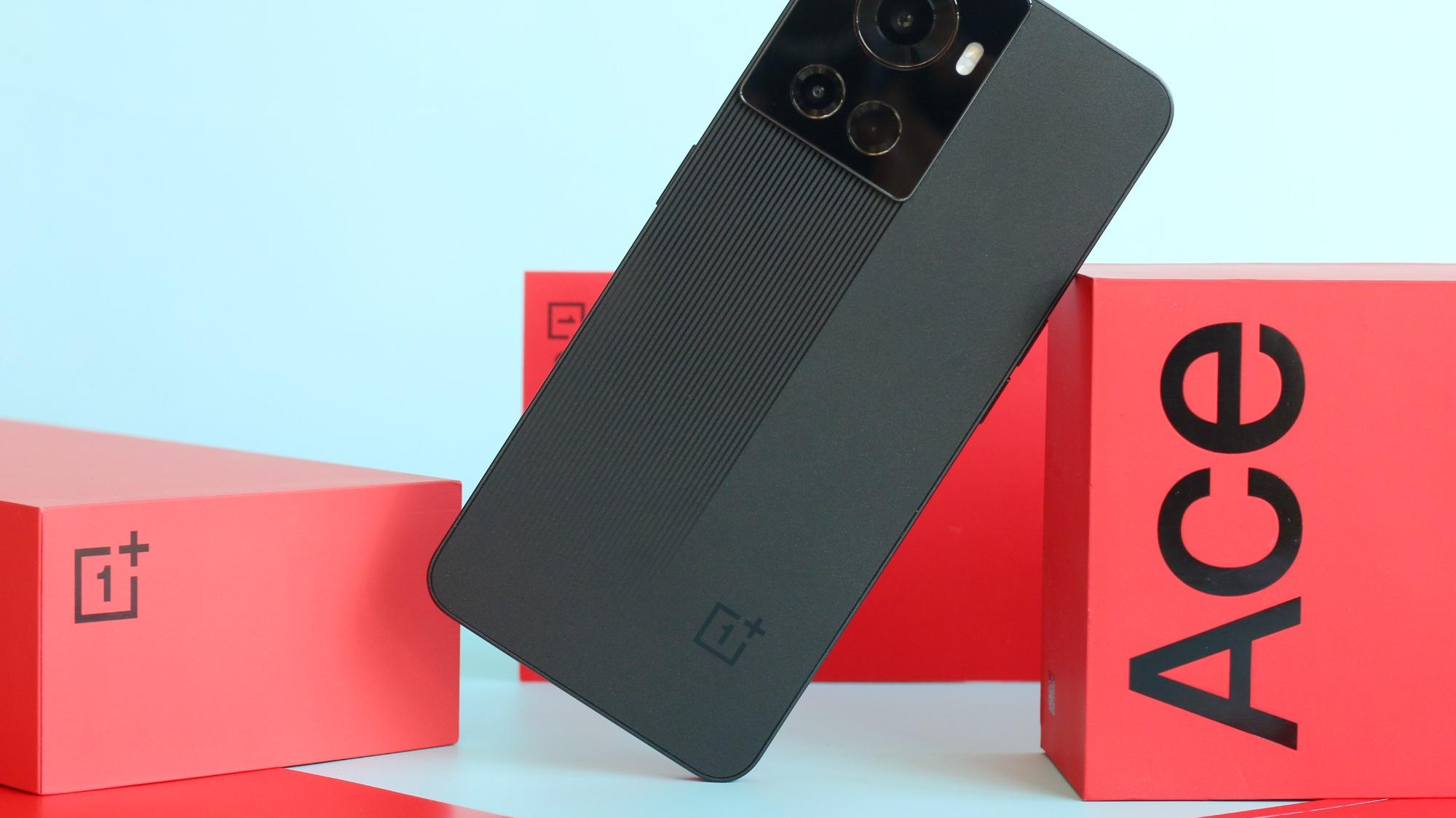 一加科技|发布一个月降价200元，天玑8100 Max+150w，红米地位不保？