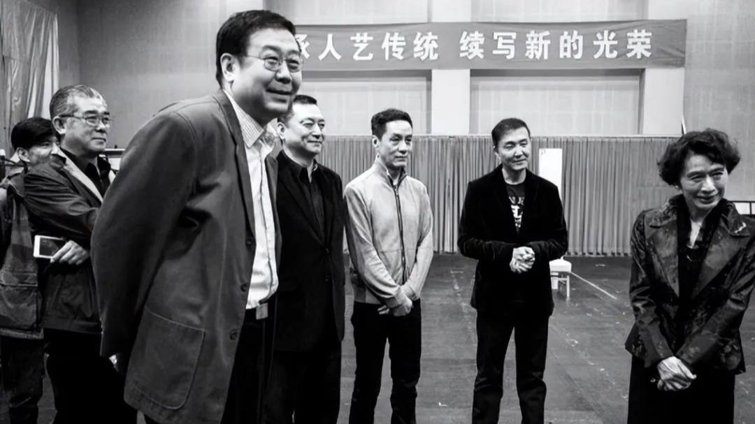 吴绮莉|6月还没过完，已有12位名人去世，最小才18岁，还有百亿富豪