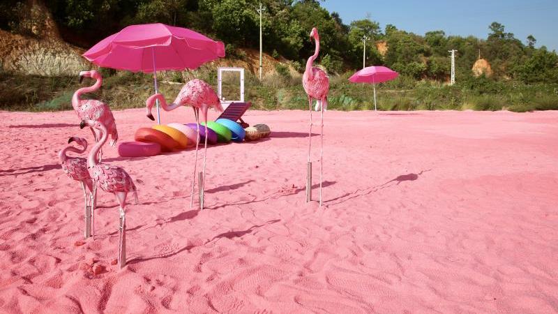 粉色|粉色沙滩惊艳亮相！云南这个地方等你来打卡！