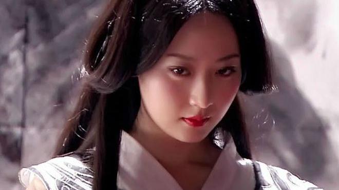 刘亦菲|红不红是玄学，同是“蹭”热度出道，有人红过前辈，有人万年体寒