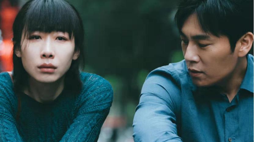 亲爱的小孩|《亲爱的小孩》处境尴尬，演技被赞热度也高，却遭到人民网怒批