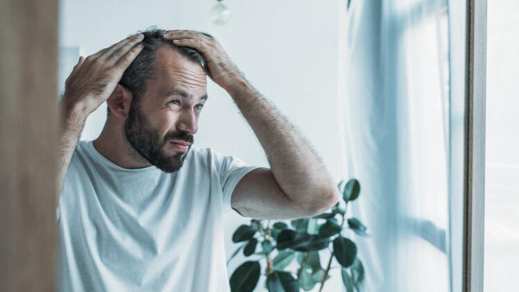 医院|无论男女，50岁之后没有这4种病，恭喜长寿可能开始“留意”你