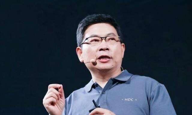 5G|余承东没说谎！华为5G真的回来了，套装版nova 10曝光！