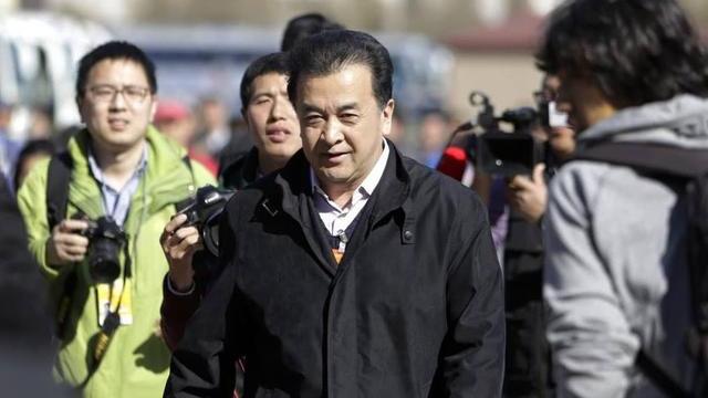 黄宏|春晚钉子户黄宏：29岁上春晚，55岁被撤职后隐退，他经历了什么