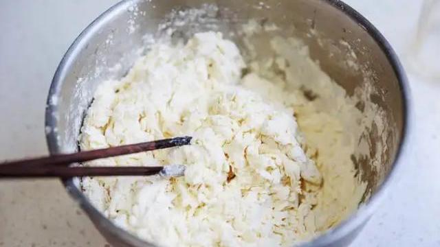 饺子|怎样和面才能使煮出的饺子皮不硬？