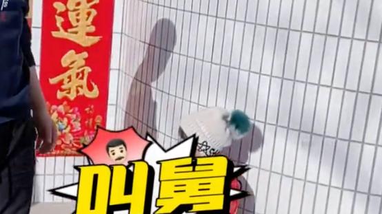 主持人晓敏回西安农村过年，未见老公李好和大儿子，家内装修精致