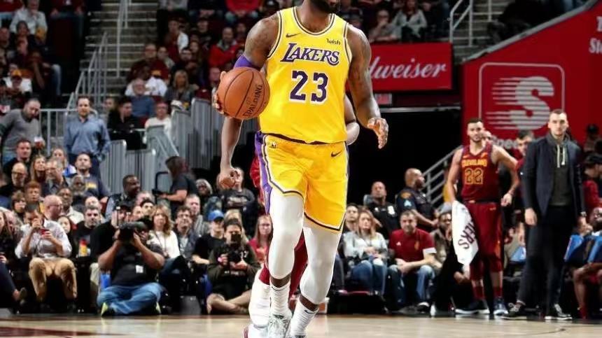 勒布朗·詹姆斯|NBA历史上10位最好的状元，现役仅詹姆斯上榜，10人共拿下32个总冠军