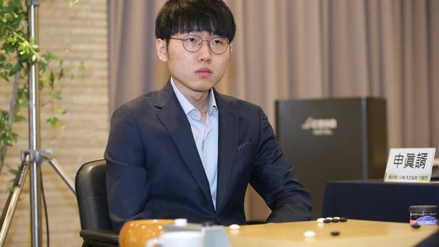 连笑|应氏杯将不在一边倒，谢科连克芈昱廷柯洁连笑3名大将！