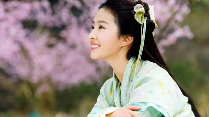 正午阳光|拼命搞事业的85花，如今为何集体落寞，网友：因为一代更比一代强