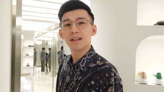 李天佑|“佑嫂”陈静莹为儿子筹备百岁宴，天佑全家出席，风头力压小毒液