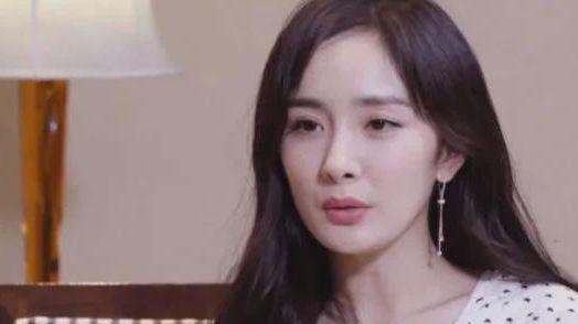 杨幂|杨幂一本正经的说：我身上没有钱都在父母那，卡里只有零花钱10万