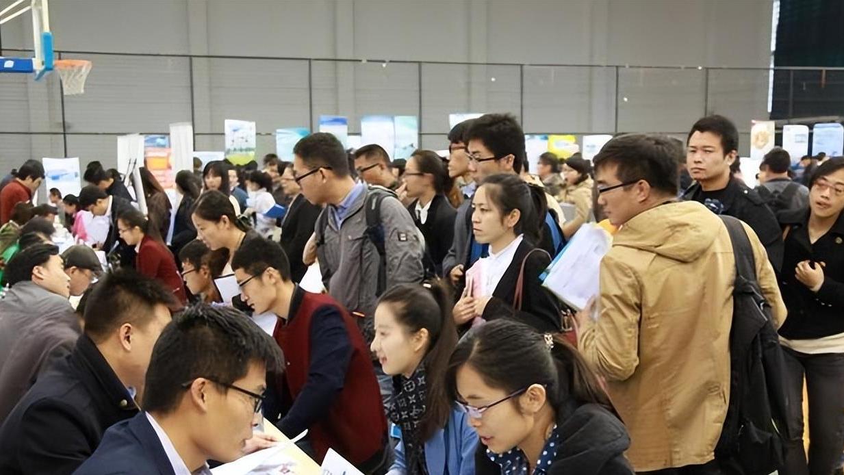 求职|大学毕业生签合同有哪些注意事项？教育部提醒：8种合同要慎签