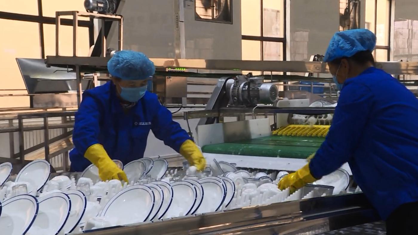 餐饮具清洗流水线洗碗机