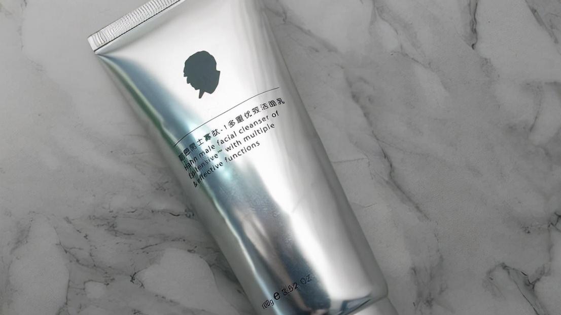洗面奶 性价比超高洗后不紧绷的洗面奶，用完皮肤感觉很滋润