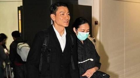 明星|看到这些明星夫妇，我又相信爱情了，十几年如一日的恩爱