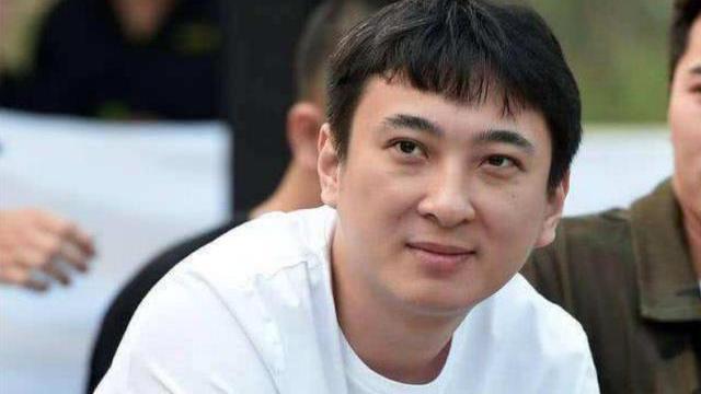 王思聪|看看王思聪在这些明星面前的样子，你就知道谁才是真正的大牌了...