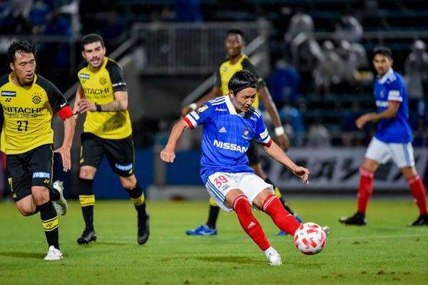 帽子戏法|今日足球：东京FCvs浦和红钻 神户胜利船vs大阪樱花 广岛三箭vs福冈黄蜂