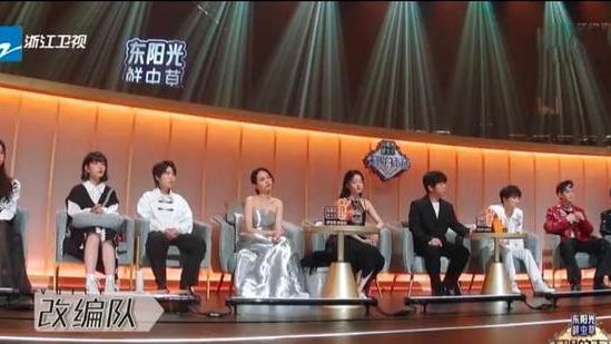 天赐的声音|《天赐的声音》第四阶段赛制大改，加入原唱队，信的思考起了作用