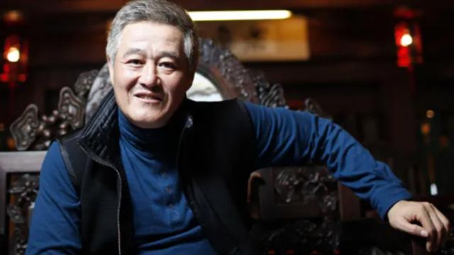 赵本山|家产8辈子花不完，掌掴冯小刚对方笑脸相迎，赵本山实力有多强？