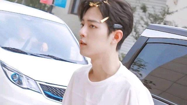 肖战|知情人称肖战恐不会出演《如梦之梦》，档期不好调，只能无奈放弃