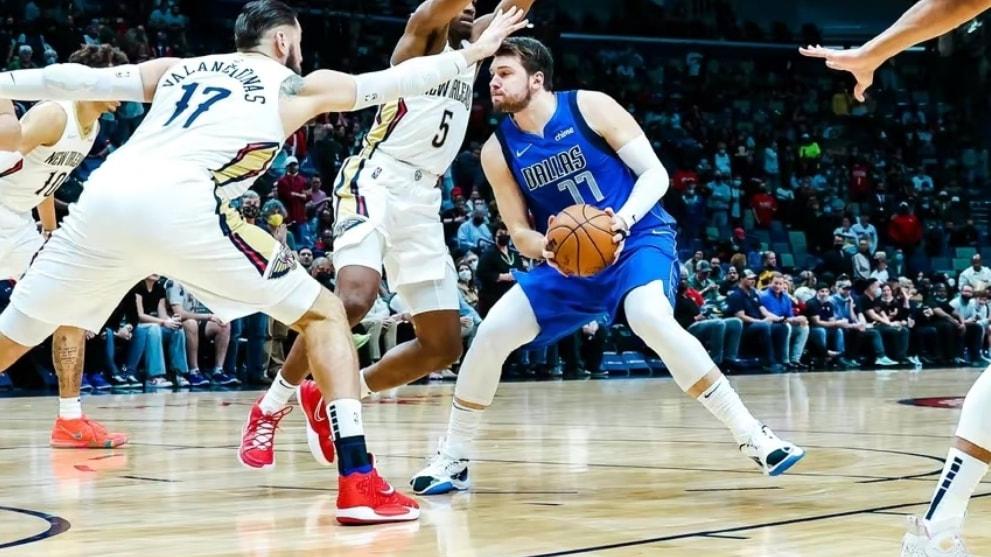 冰墩墩 49分准三双！减肥后实力大涨，东契奇真要争MVP！