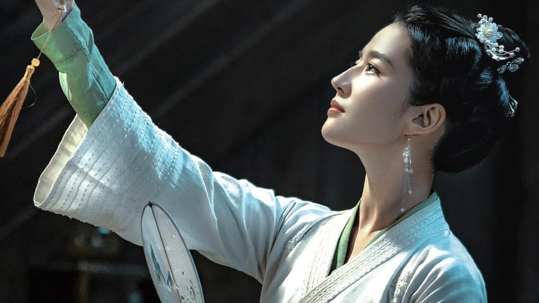 陈晓|刘亦菲陈晓cp感太强，拍摄期间陈妍希带娃进组？晓迷：帅哥脸直男嘴