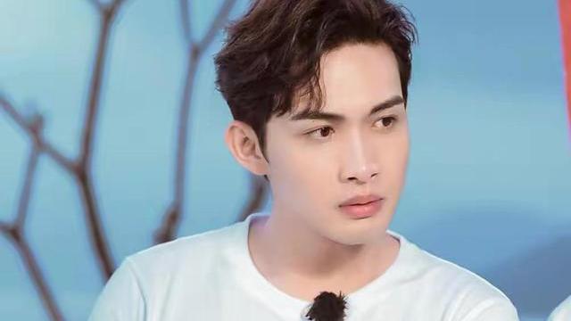 景甜|张彬彬为人仗义，看他怎么对景甜就知道了，怎么就吸引不了景甜呢