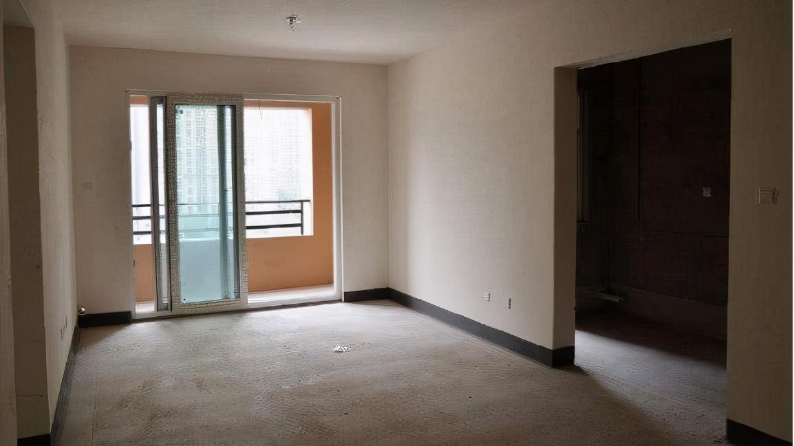 为什么聪明人买房从不买毛坯房？听内行人一分析，后悔知道晚了！