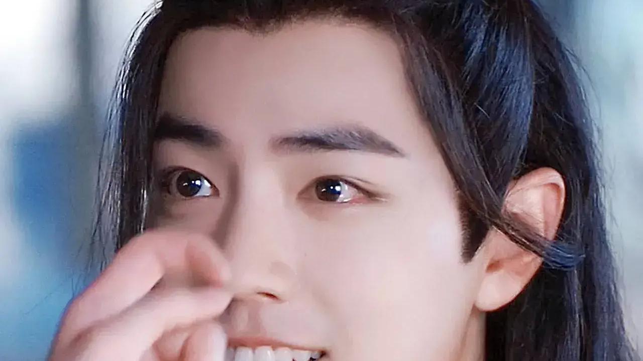 肖战|肖战每拍一部戏就有点“后遗症”，粉丝：有点儿“工伤”在身上！