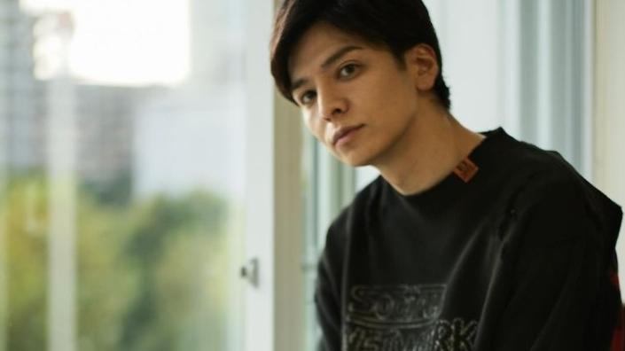 男神|日本“侧颜男神”升级当爸！和妻子相差10岁的爱情太让人羡慕…