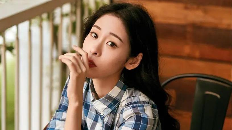 张碧晨|张碧晨：追星刘亦菲被批蹭热度，首次上《跑男》就被骂上热搜